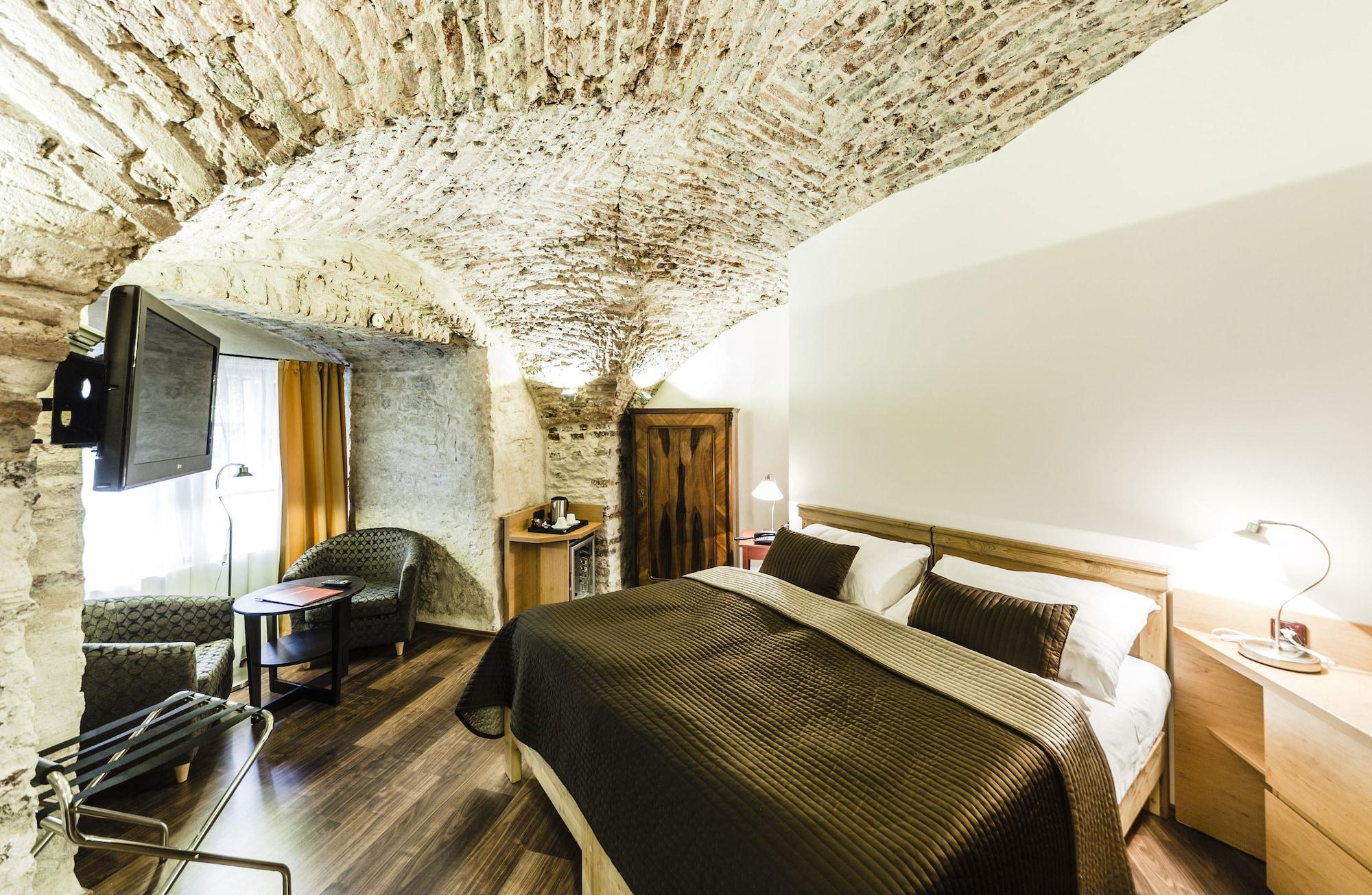 Hotel Archibald At The Charles Bridge